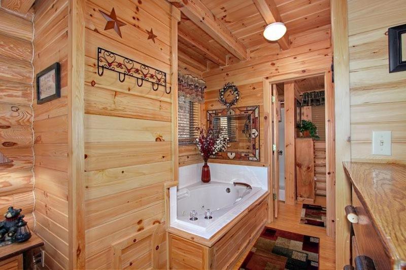 Kiss Me Goodnight Villa Sevierville Bagian luar foto